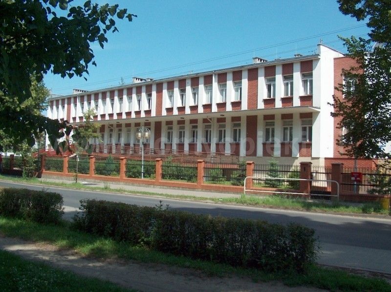 Budynek DPS w Koronowie od ulicy Paderewskiego